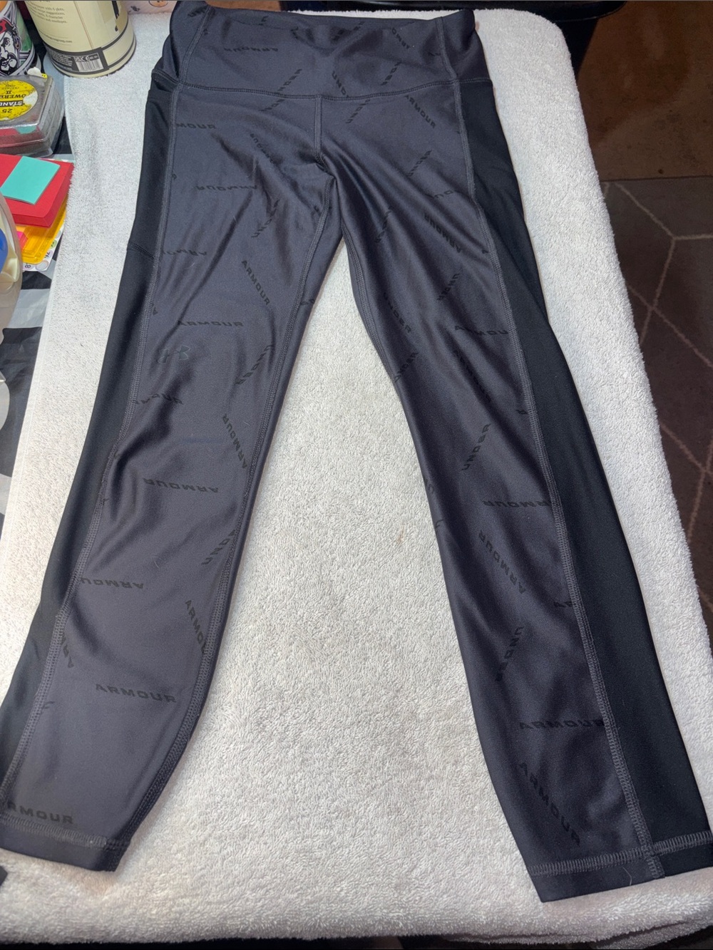 Under Armour Men’s Black Logo-Print Performance Joggers